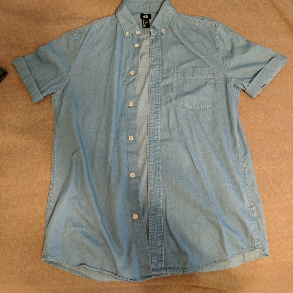 H&M Button Short Sleeve T